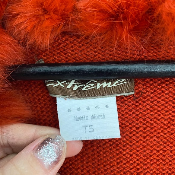 Vintage Rabbit fur trim knit 🧶 vest from France - Picture 8 of 10